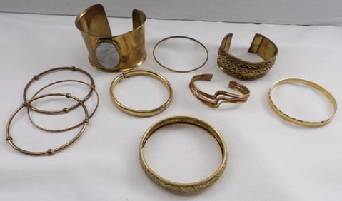 (10) Gold Toned Bangle Bracelets