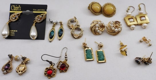 (12) Gold-Toned Pairs of Earrings