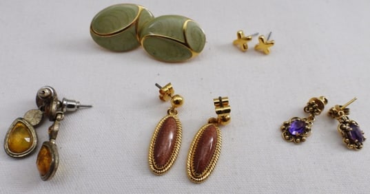 (5) Gold-Toned Earrings