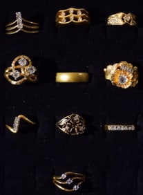 (10) Gold-Tone Rings