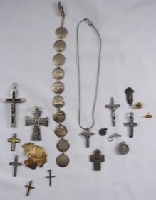 Mixed Religious Jewelry Lot