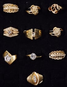(10) Gold-Tone Rings