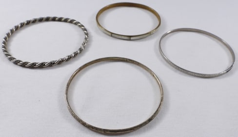 (4) Bracelet Lot