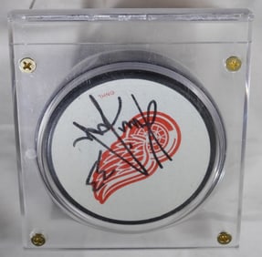 Kris Draper Signed Hockey Puck