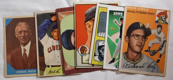 Variety Of (7) Mixed Baseball Cards