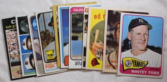 Variety Of (11) Mixed Baseball Cards