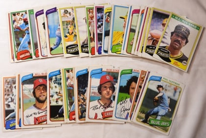 Various TOPPS Baseball Cards (40)