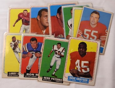 (10) TOPPS Football Cards