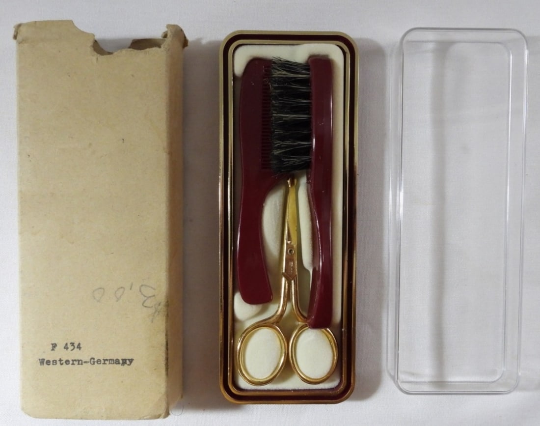 Vintage West Germany Men's Grooming Kit (1 of 3)