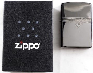 2010 Zipped Zippo, Sealed