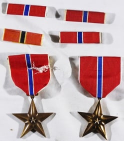 (2) Medal Star Ribbons & (4) Bar Ribbons