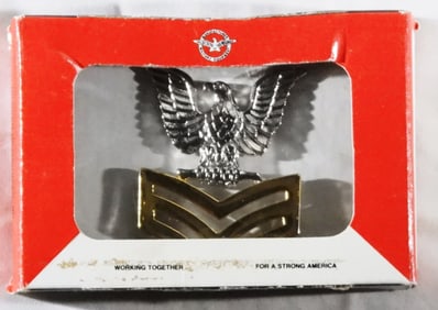 Silver & Gold Eagle Collar Device