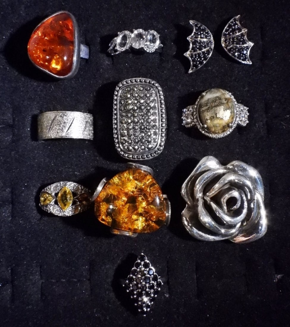 (10) Silver-Tone Rings: Sizes 7-9