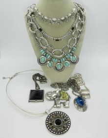 (9) Beautiful Necklaces