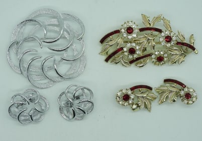 (2) Beautiful Sets, Brooches & Clip Ons