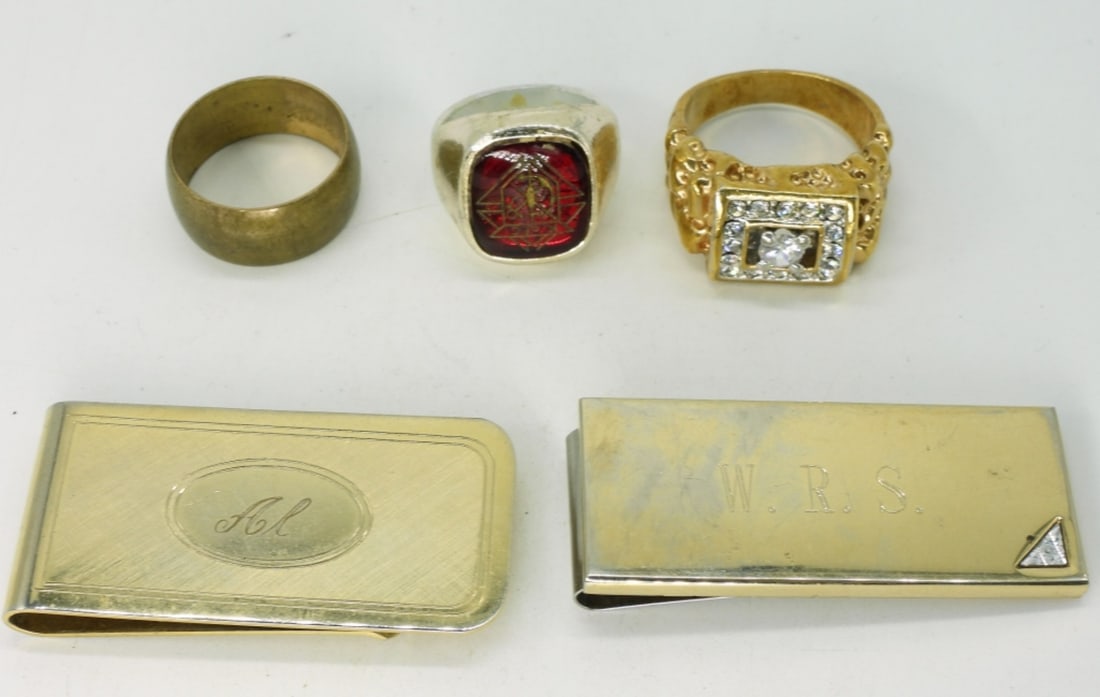 Mens Accessory Lot (1 of 3)