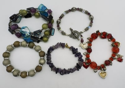 (5) Fun Beaded Bracelets