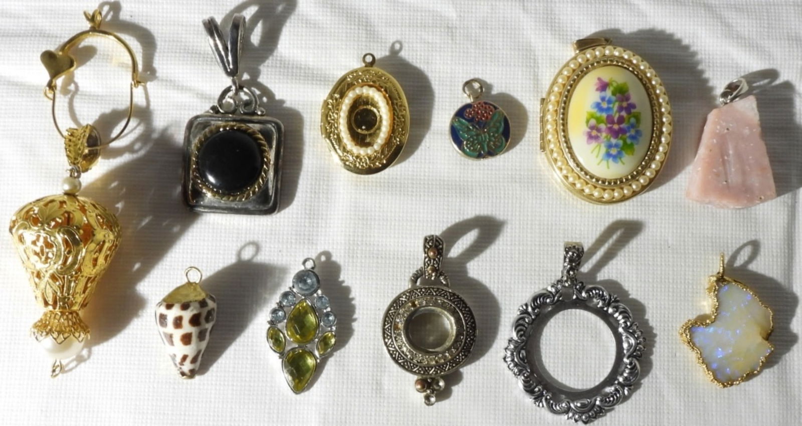 (11) Necklace Charms (1 of 2)