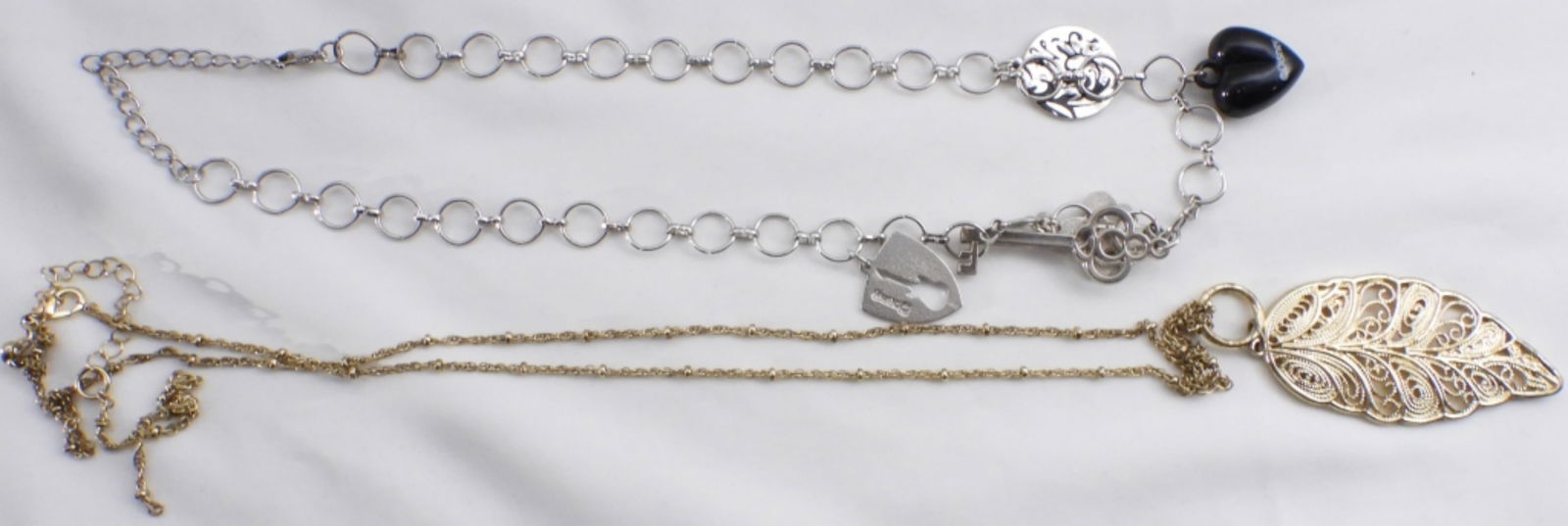 (2) Silver-Tone & Gold-Tone Necklaces: Cute necklaces