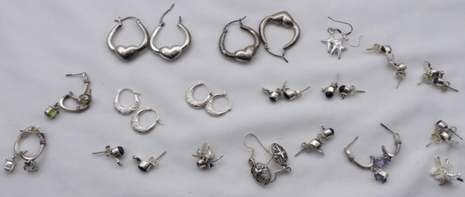 (20) Pairs Of Post Earrings