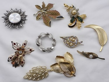 (10) Floral Brooches