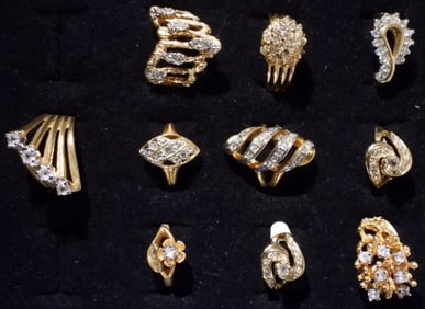 (10) Gold-Tone Rings