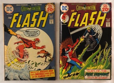 (2) DC Comics The Flash