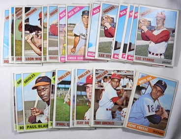 (36) Baseball Cards, TOPPS