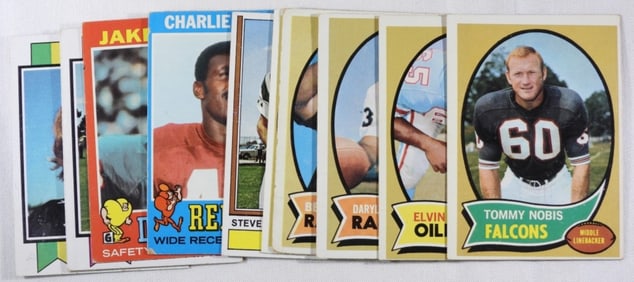 (11) Different Types Of Football Cards