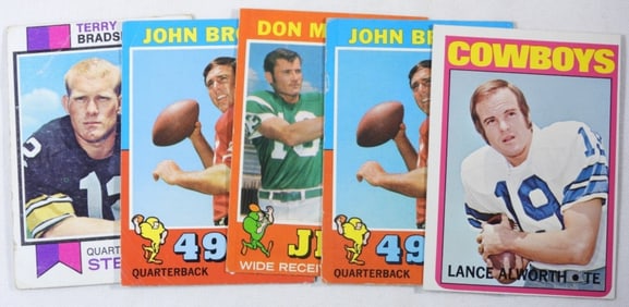(5) Various Football Cards
