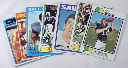 (10) TOPPS Football Cards