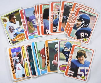 (30) TOPPS Football Cards