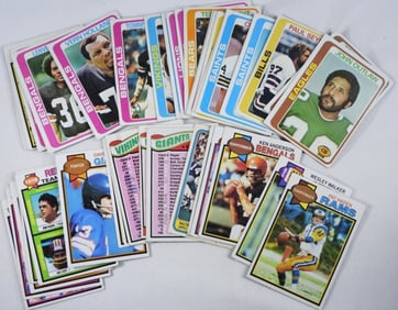 (40) Various TOPPS Football Cards
