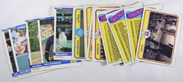 (15) Mixed Lot Of Football Cards