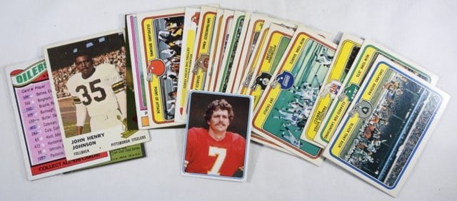 (20) Mixed Lot Of Football Cards