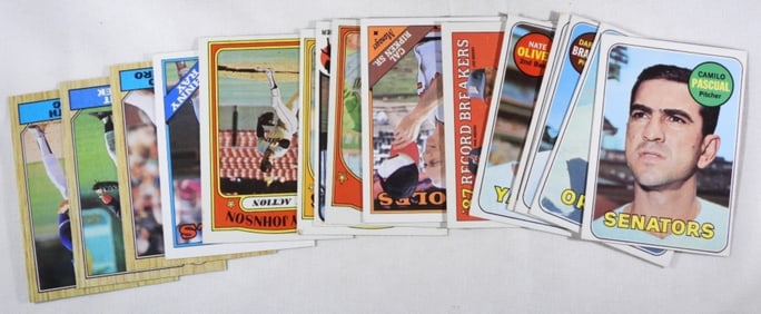(15) Mixed Lot Of Baseball Cards