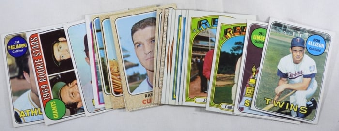 (20) Mixed Lot Of Baseball Cards