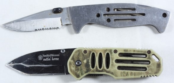 (2) One-Blade Pocket Knives