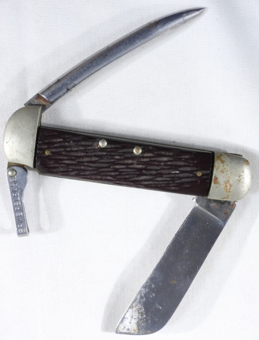 Schrade Walden Knife With Marline Spike (1 of 2)