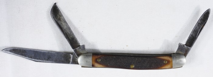 Schrade Old Timer Three-Blade Pocket Knife