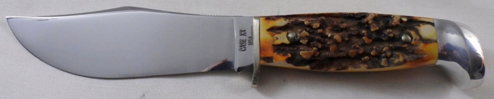 Case XX 5361 With A Bone Handle: It does not come with a sheath