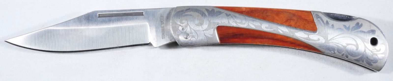 Timber Wolf Lock-Back Pocket Knife (1 of 3)