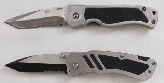 2 Serrated Folding Pocket Knives
