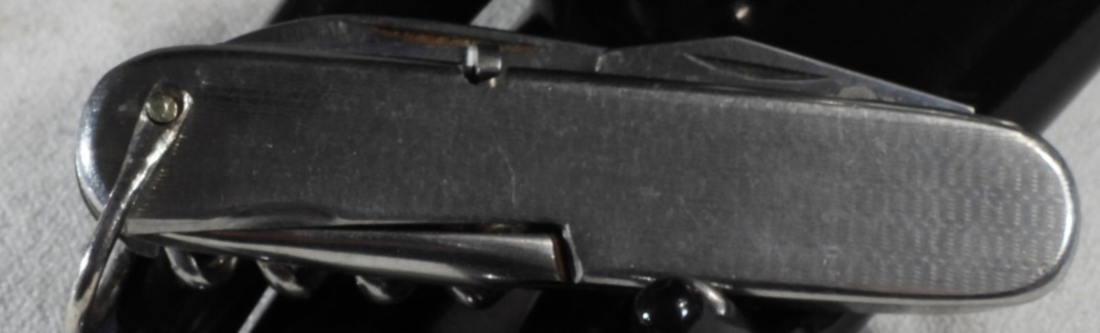 D. Peres Solingen Autoac Colon Utility Knife: Used