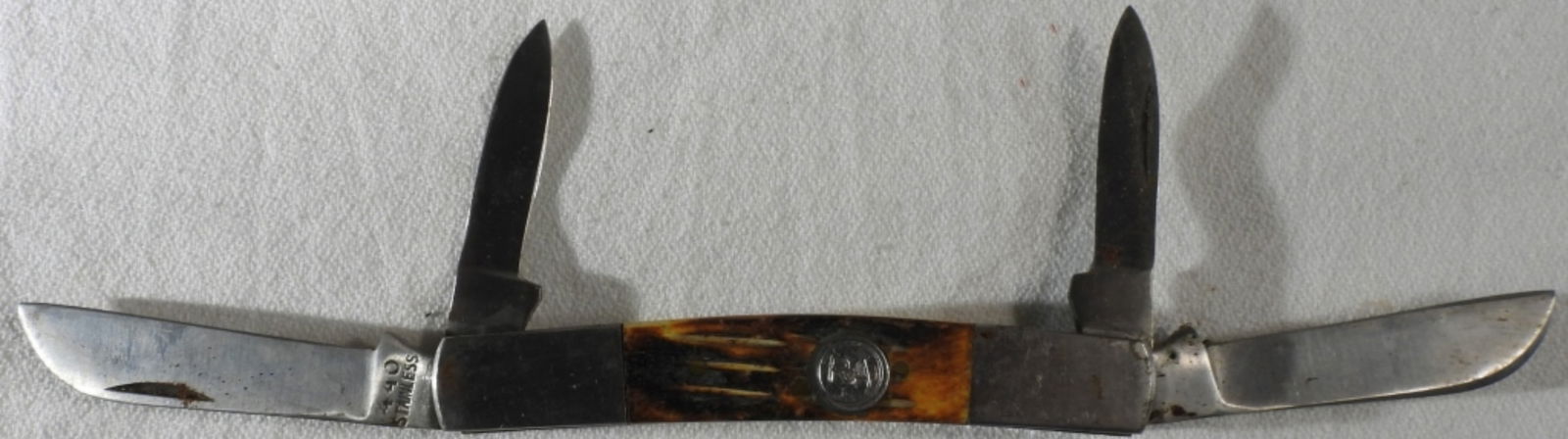 RA Four-Blade Pocket Knife (1 of 4)