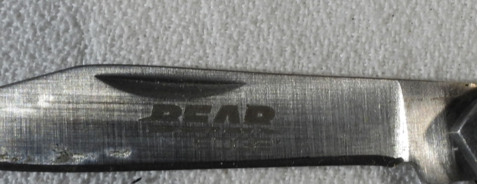 Bear Edge Single Blade Pocket Knife (1 of 3)