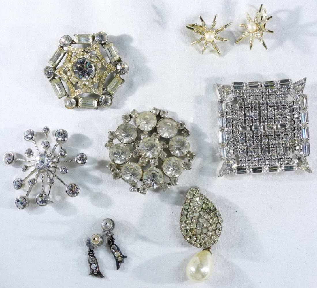 Clear Rhinestones Mixed Lot: (5) Brooches, (1) Pair of clip-on earrings, (1) Pair of post earrings