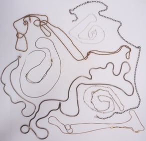 (8) Different Chain Necklaces