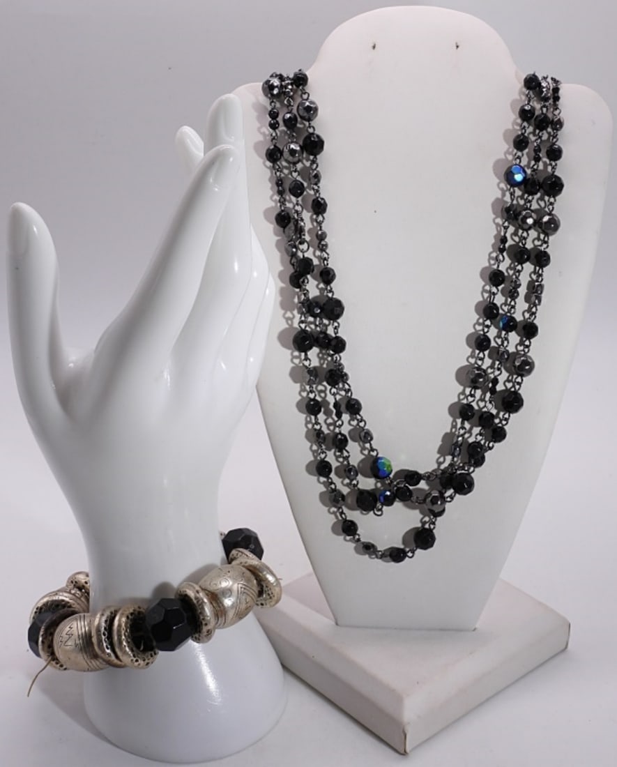Beaded Bracelet & Necklace: Beaded bracelet and necklace.