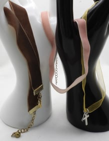 (3) Velvet-Like Necklaces